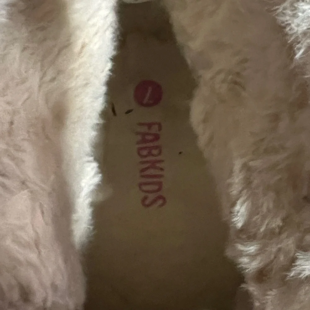 Fabkids‎ Girls Winter Boots Faux Fur Lined Lace Up Fold Over Size 7 Youth Cream